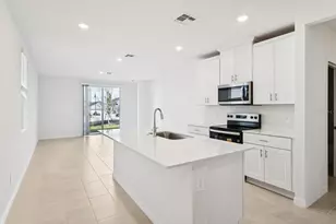 5349 Willow Creek, Haines City, FL 33844 - Photo 2