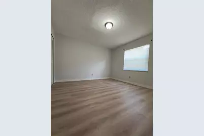 7746 62nd Street N #B, Pinellas Park, FL 33781 - Photo 18