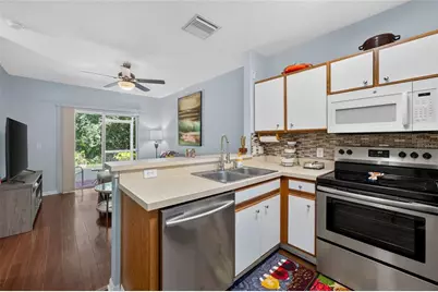 30211 Swinford Lane, Wesley Chapel, FL 33543 - Photo 12