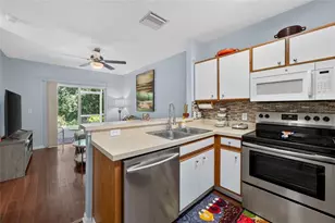 30211 Swinford Ln, Wesley Chapel, FL 33543 - Photo 12