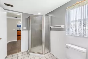 6144 2nd Ave N, Saint Petersburg, FL 33710 - Photo 26