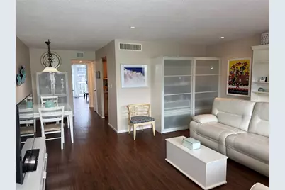 2650 Pearce Drive #409, Clearwater, FL 33764 - Photo 2