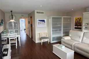 2650 Pearce Dr, Clearwater, FL 33764 - Photo 2