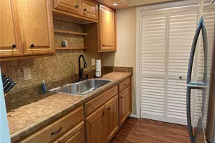 2650 Pearce Dr, Clearwater, FL 33764 - Photo 8