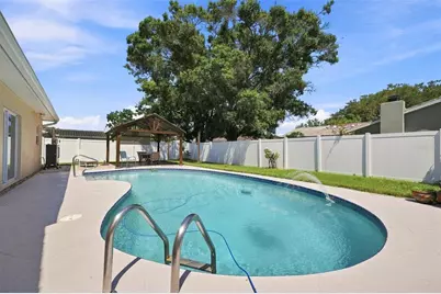 2069 Kingfisher Drive, Palm Harbor, FL 34683 - Photo 40