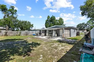 2313 E 111th Ave, Tampa, FL 33612 - Photo 36