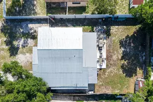 2313 E 111th Ave, Tampa, FL 33612 - Photo 40