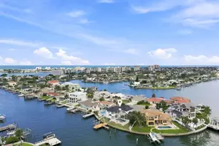 461 Palm Island NE, Clearwater Beach, FL 33767 - Photo 48