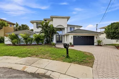 461 Palm Island NE, Clearwater Beach, FL 33767 - Photo 4