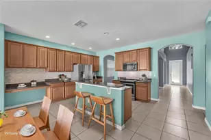 10626 Liberty Bell Dr, Tampa, FL 33647 - Photo 4
