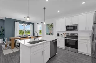 10079 Morning Meadowlark Trl, Parrish, FL 34219 - Photo 6