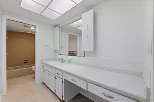 675 S Gulfview Blvd, Clearwater Beach, FL 33767 - Photo 6