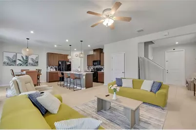 11912 Thorncrest Drive, Spring Hill, FL 34610 - Photo 12
