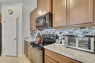 11912 Thorncrest Dr, Spring Hill, FL 34610 - Photo 14