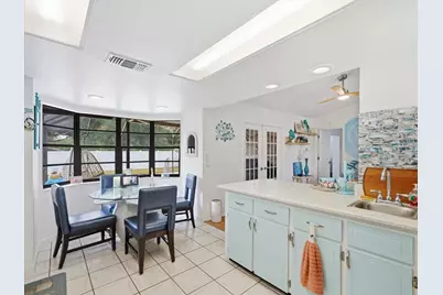 7022 Arbor View Lane, New Port Richey, FL 34653 - Photo 12