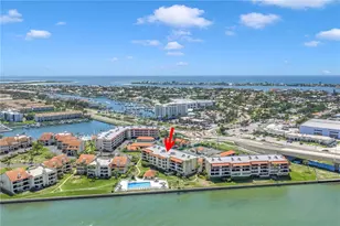 103 1st St E, Saint Petersburg, FL 33715 - Photo 32