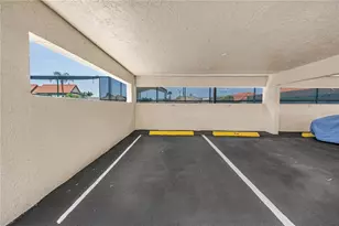 103 1st St E, Saint Petersburg, FL 33715 - Photo 24