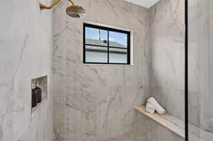 142 22nd Ave N, Saint Petersburg, FL 33704 - Photo 52