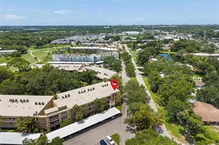 225 Country Club Dr, Largo, FL 33771 - Photo 4