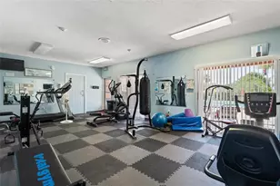 225 Country Club Dr, Largo, FL 33771 - Photo 38