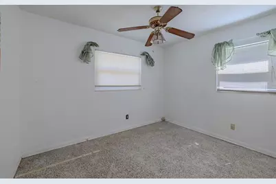 1205 W Camellia Drive, Brandon, FL 33510 - Photo 14