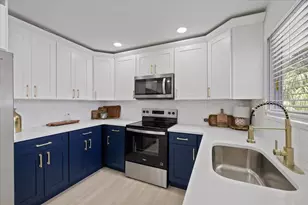 6403 Elliot Dr, Tampa, FL 33615 - Photo 10