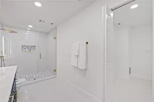 6403 Elliot Dr, Tampa, FL 33615 - Photo 14