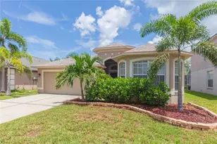 1615 Bonita Bluff Ct, Ruskin, FL 33570 - Photo 2