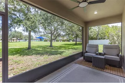 1615 Bonita Bluff Court, Ruskin, FL 33570 - Photo 32