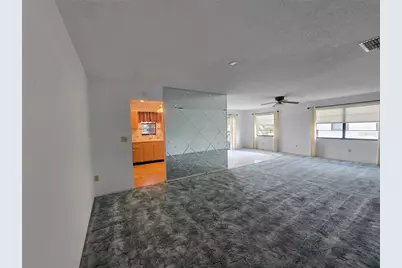 7941 58th Avenue N #212, Saint Petersburg, FL 33709 - Photo 12