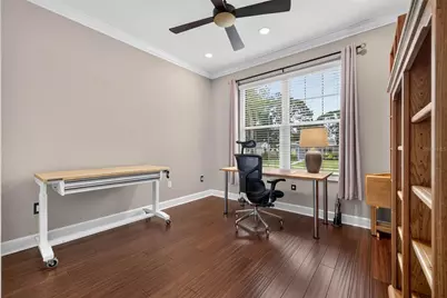217 49th Avenue N, Saint Petersburg, FL 33703 - Photo 18