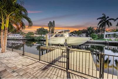1472 47th Avenue NE, Saint Petersburg, FL 33703 - Photo 40