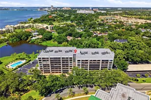 220 Belleview Blvd, Belleair, FL 33756 - Photo 2