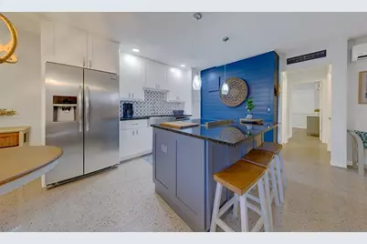 121 46th Avenue #2G, Saint Pete Beach, FL 33706 - Photo 14