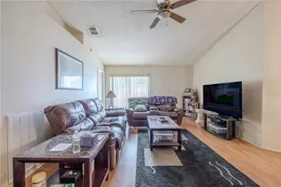 11220 Clayridge Dr, Tampa, FL 33635 - Photo 8