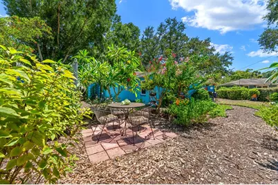2159 Barcelona Way, Saint Petersburg, FL 33712 - Photo 20