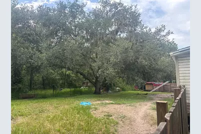 7206 Whalens Hideaway Street, Plant City, FL 33565 - Photo 10