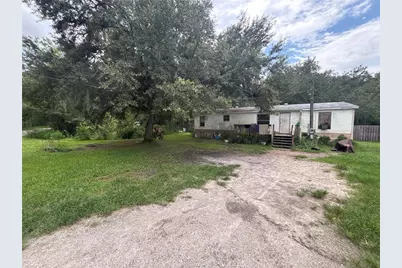 7206 Whalens Hideaway Street, Plant City, FL 33565 - Photo 1