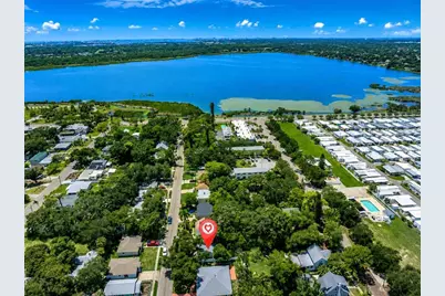 791 35th Avenue S, Saint Petersburg, FL 33705 - Photo 4