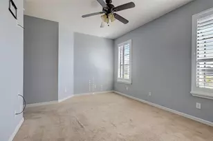 5673 Sunset Falls Dr, Apollo Beach, FL 33572 - Photo 12
