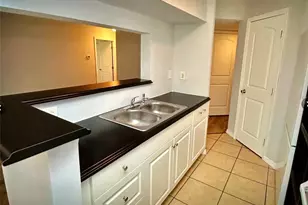8649 Fancy Finch Dr, Tampa, FL 33614 - Photo 22