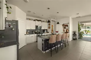13301 Waterleaf Garden Cir, Riverview, FL 33579 - Photo 6