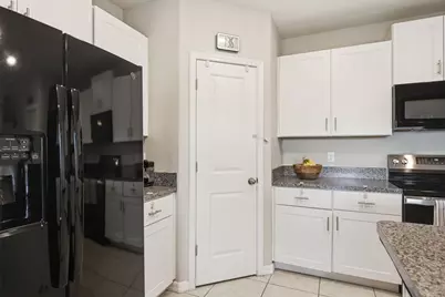 11483 Sage Canyon Drive, Riverview, FL 33578 - Photo 10