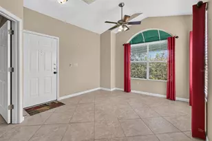 10764 70th Ave, Seminole, FL 33772 - Photo 10