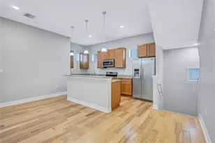 4512 Bay Spring Ct, Tampa, FL 33611 - Photo 16