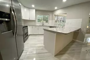 2 Sunset Bay Dr, Belleair, FL 33756 - Photo 2