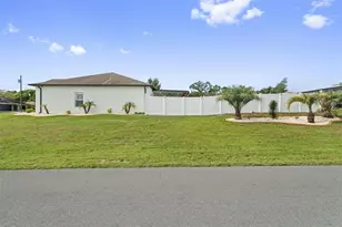 3059 Hoban Ave, Spring Hill, FL 34609 - Photo 6