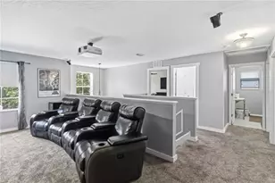 1521 Rhodeswell Ln, Dover, FL 33527 - Photo 14