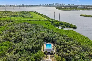 4524 Tuscan Loon Dr, Tampa, FL 33619 - Photo 22