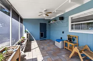 6601 13th St N, Saint Petersburg, FL 33702 - Photo 18